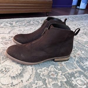 Diba booties
